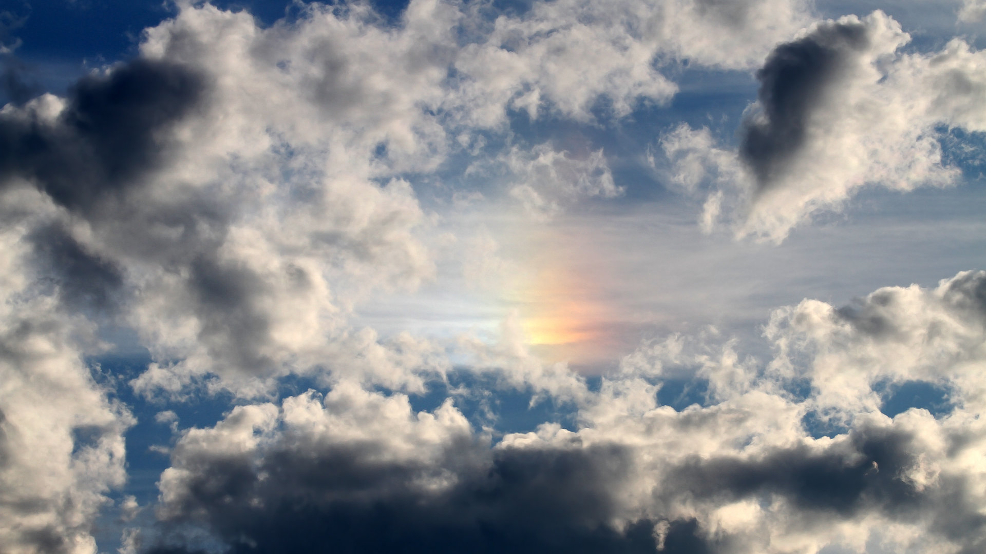 乐鱼vip-国际热身赛国足战平 球迷鼓励球队继续前进，国足热身赛时间安排